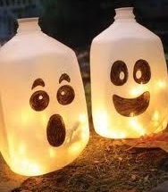1 cardboard rolls transformed into halloween favor boxes empty cardboard toilet paper rolls are one thing that everyone seems to have